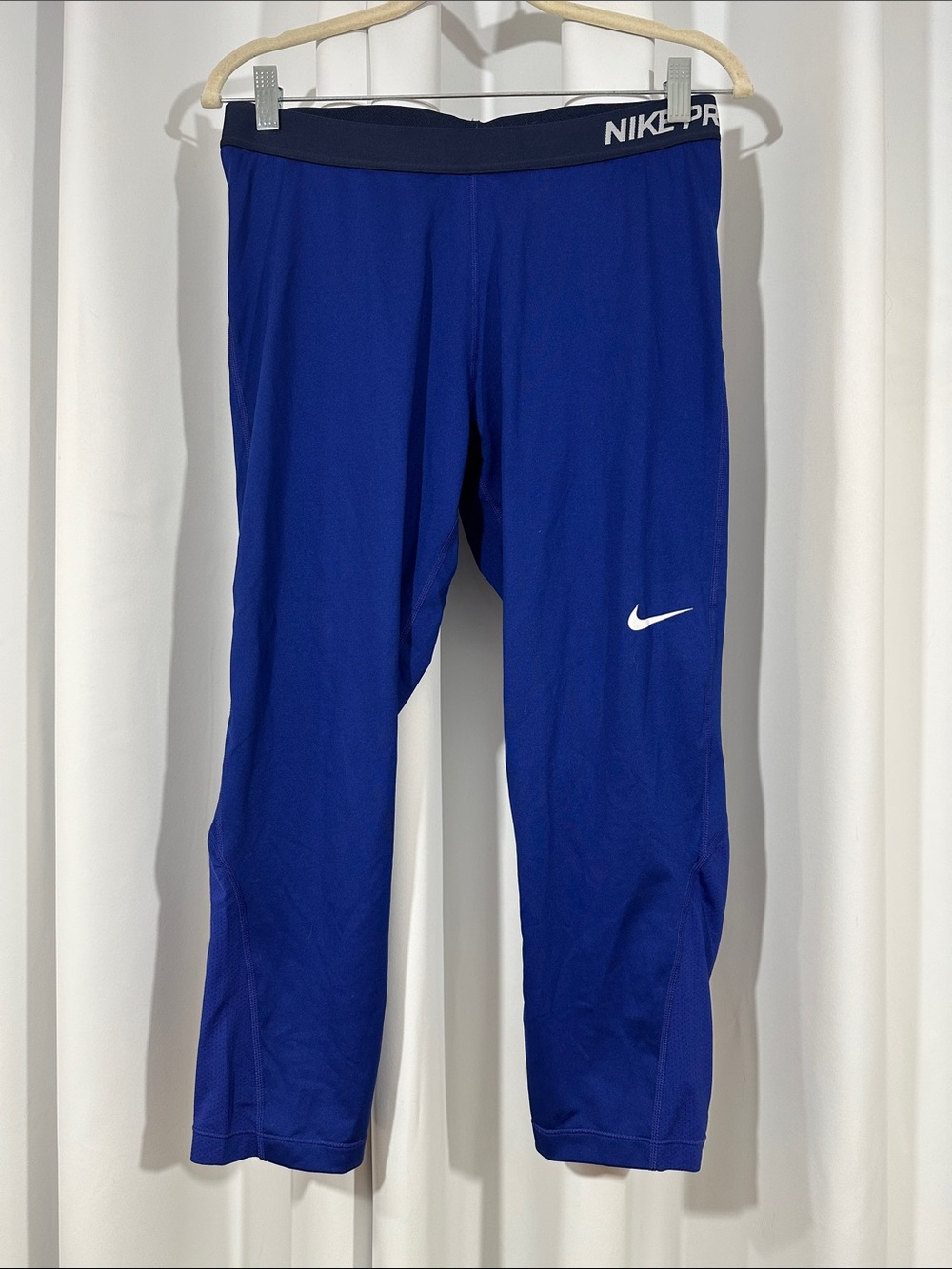 Nike Pro Blue Cropped Compression Leggings Size XL Dri-FIT Athletic Pants